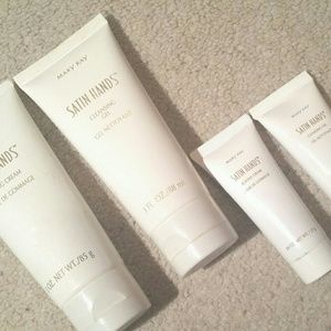 Mary Kay Satin Hands